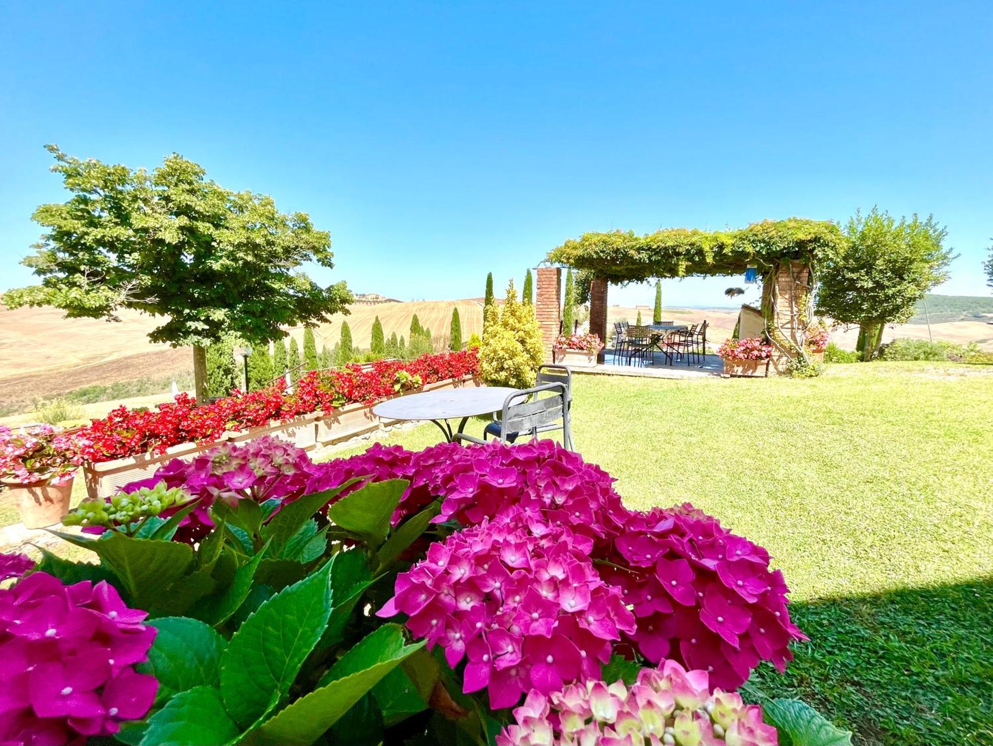 Poggiosalto In Toscana Pienza Luaran gambar